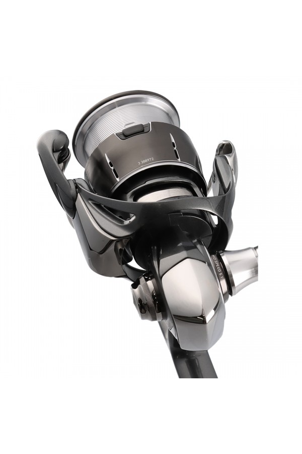 DAIWA LUVIAS 24 PC LT 2500 MAKARA DAIWA LUVIAS 24 PC LT 2500 MAKARA