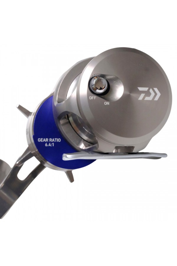 Daiwa Saltiga 2015 15 H SJ Çıkrık Makara ( Sağ El) Daiwa Saltiga 2015 15 H SJ Çıkrık Makara ( Sağ El)